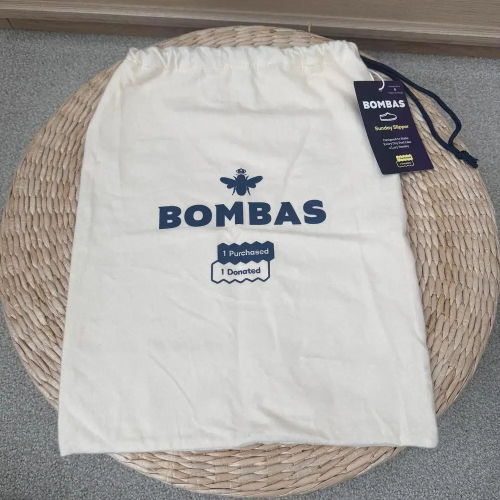 Bombas Sunday Slipper Drawstring Storage Bag | Cream Logo Pouch - Picture 1 of 4